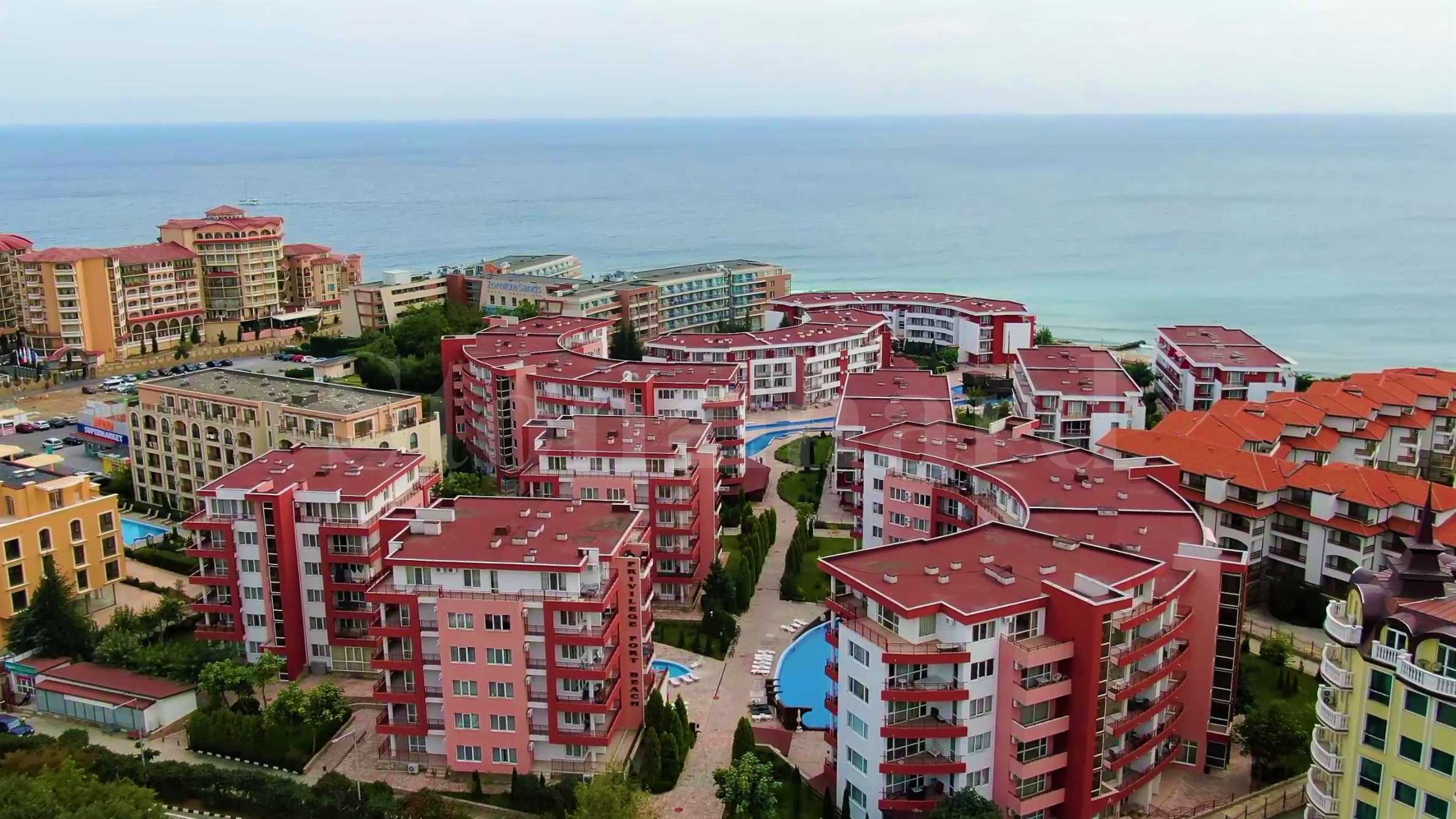 New apartments in a distinctive coastal complex in Elenite resort2 - Stonehard