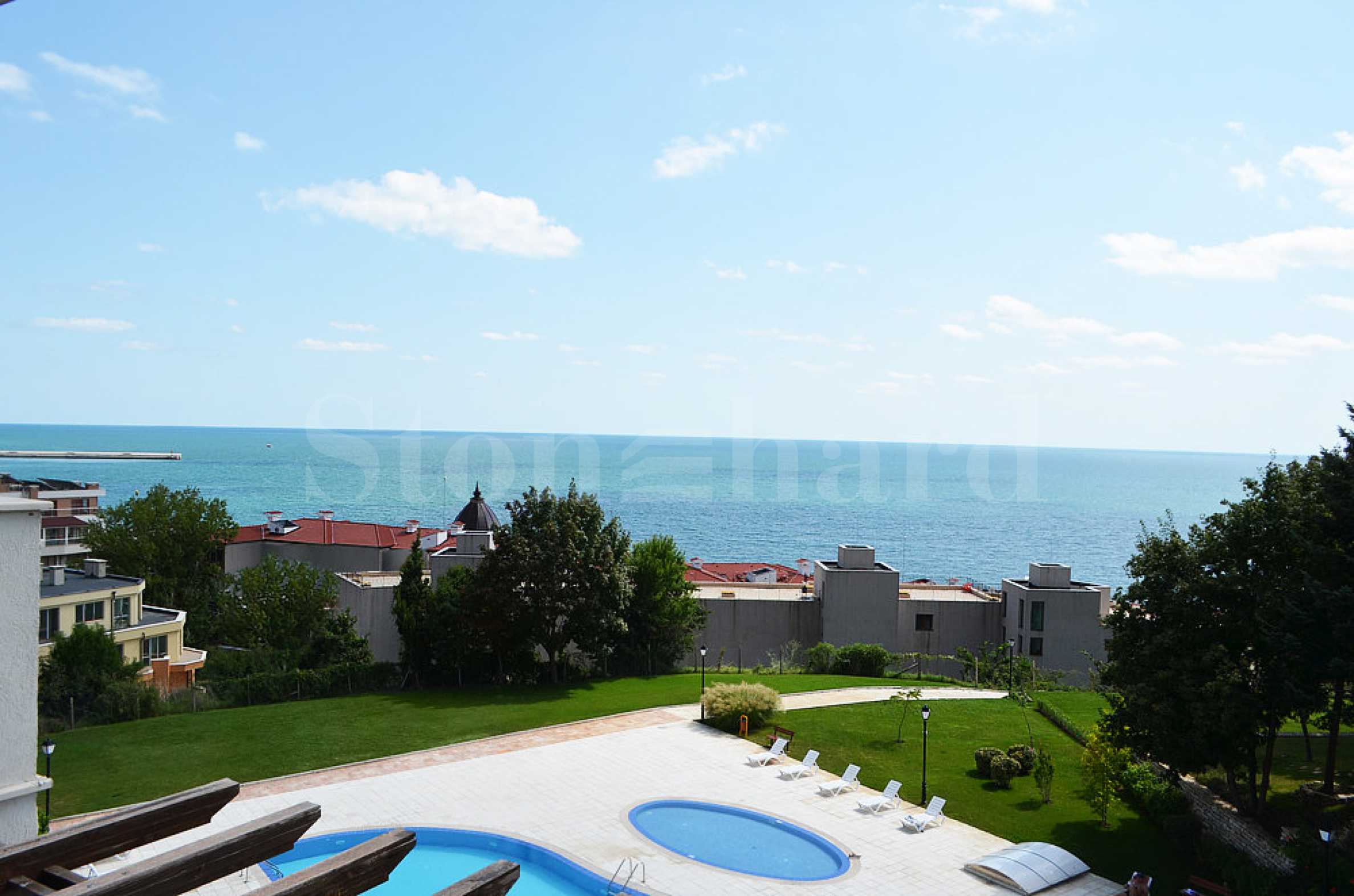 New apartments in a luxury complex in a picturesque seaside area 2 - Stonehard