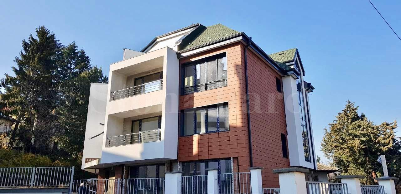 5 apartments with house amenities in a boutique building1 - Stonehard