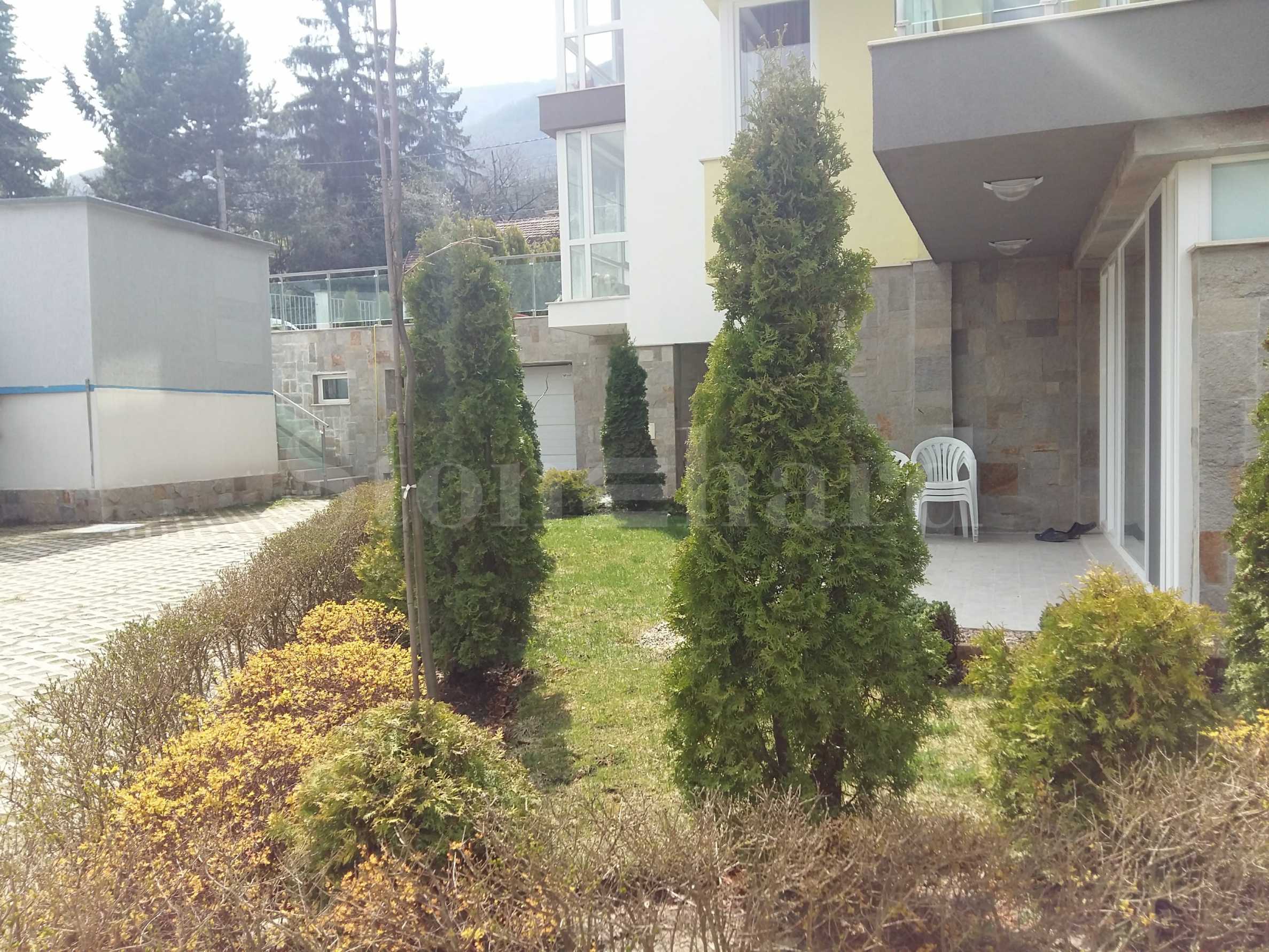 Last 3-bedroom apartment with large terrace and parking space2 - Stonehard