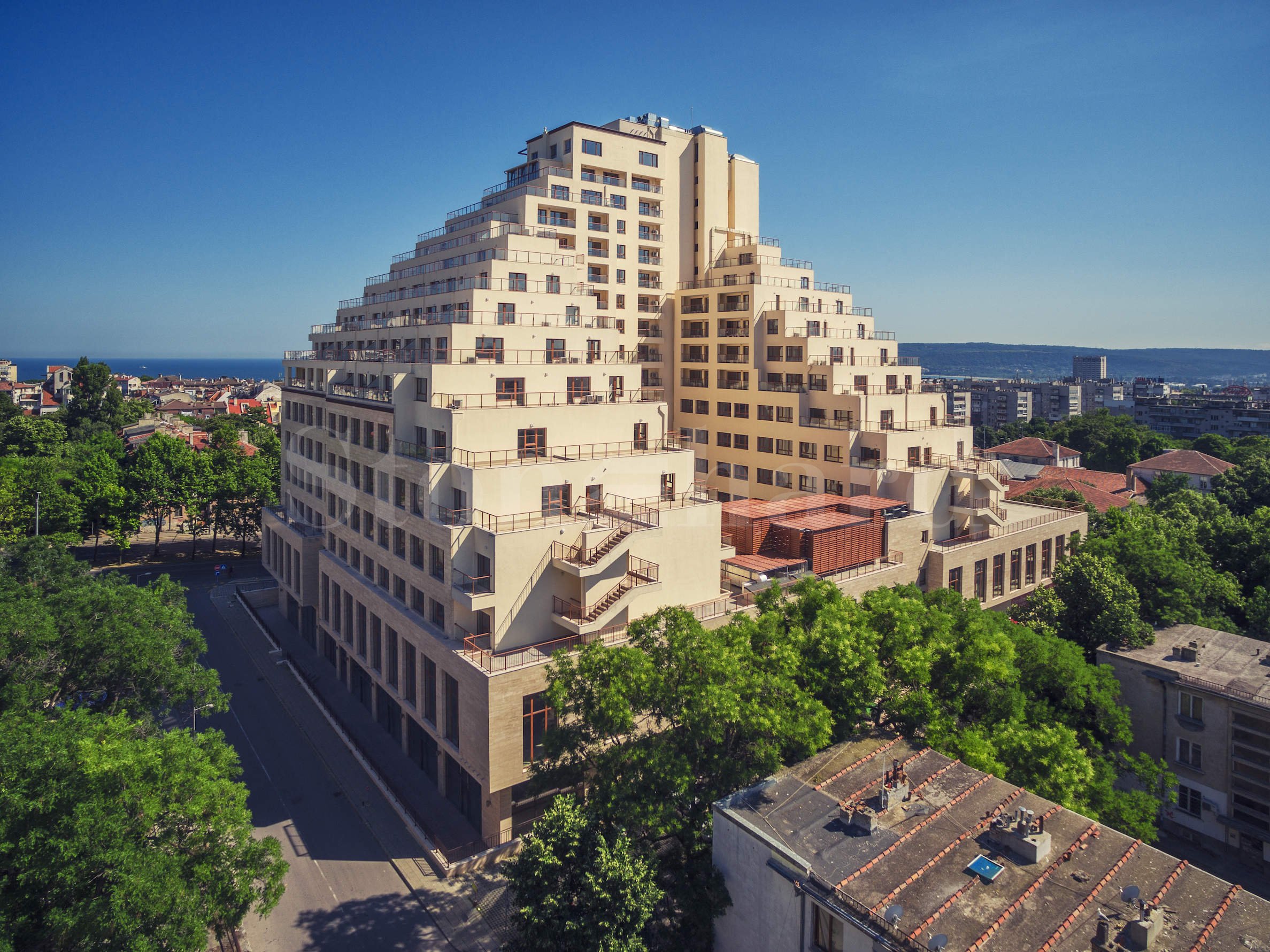 Panoramic apartments in the heart of Varna1 - Stonehard