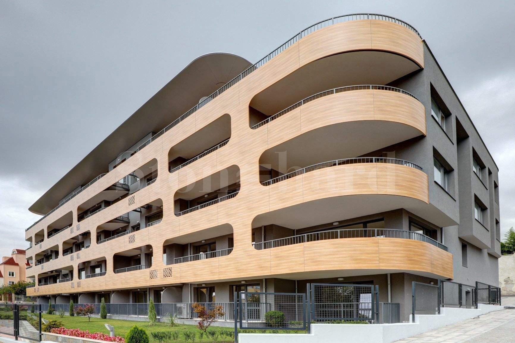 Boutique residence in Briz 2 - Stonehard