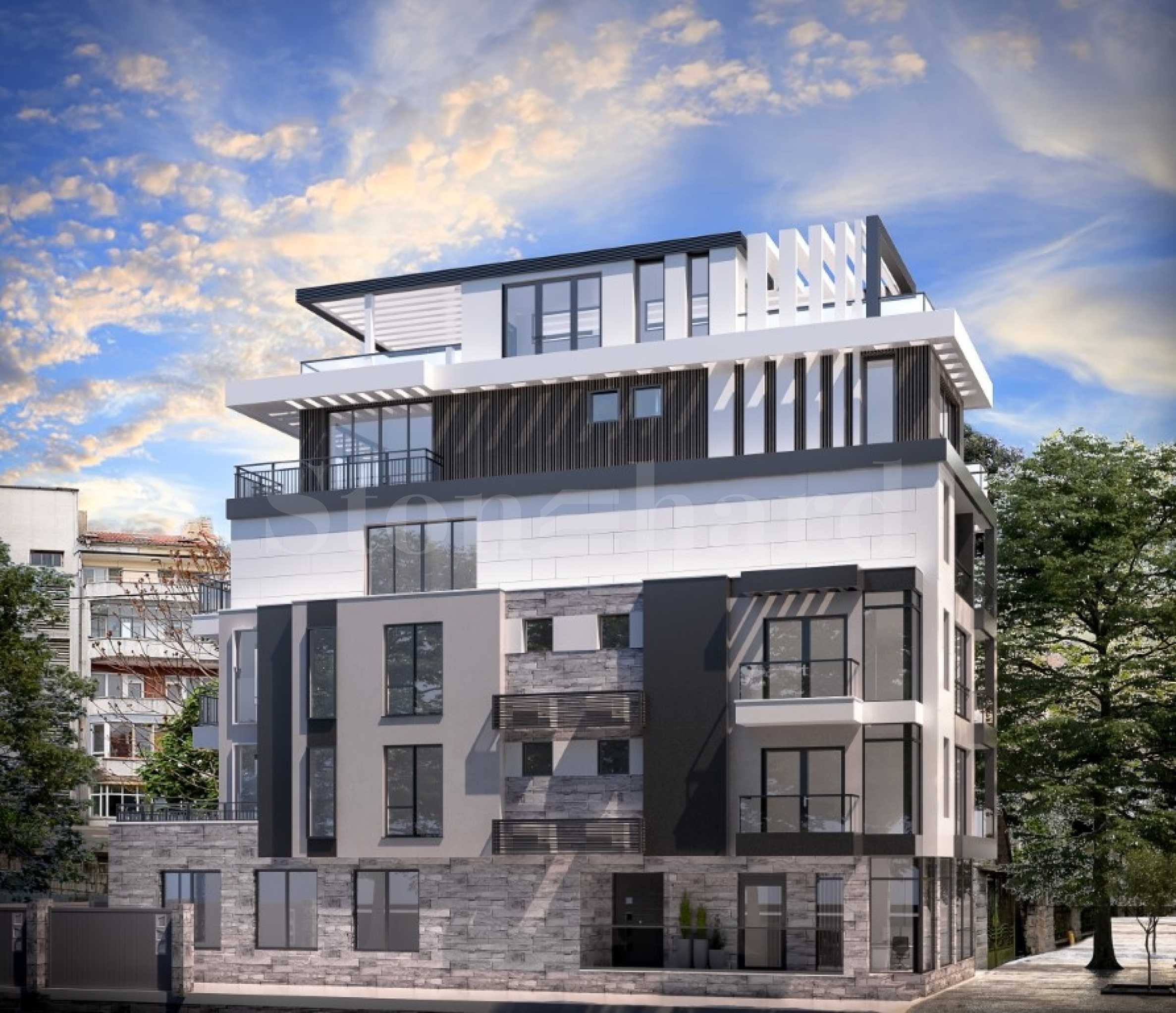 New building in the center of the city of Varna 2 - Stonehard