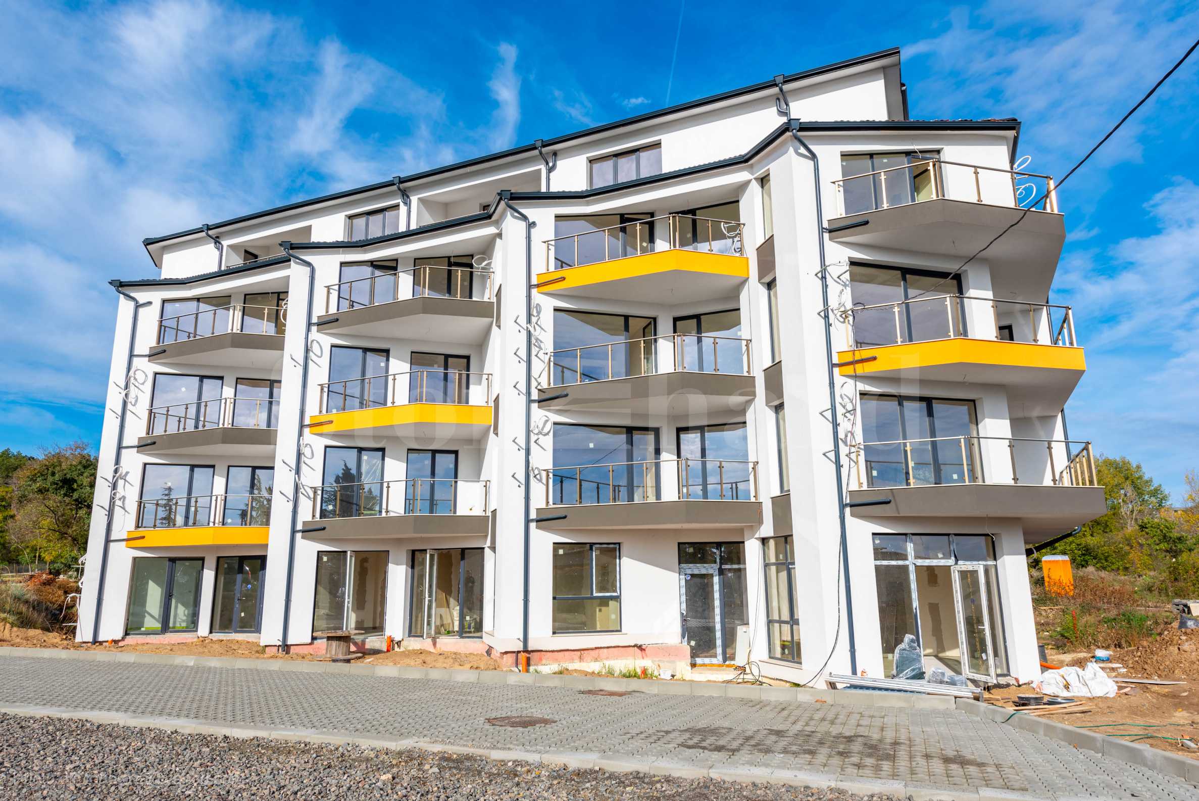Комфортни апартаменти на 200 метра от плаж Каваци1 - Stonehard