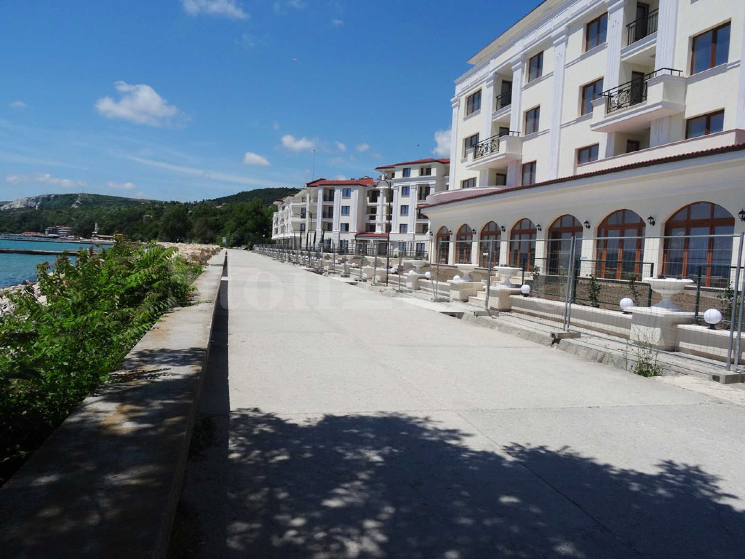 Turn-key apartments in an operational luxury complex1 - Stonehard