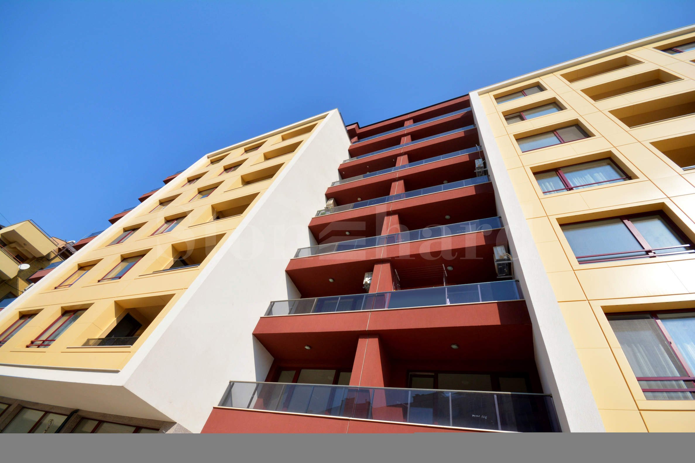 Residential Complex with stylish apartments near the center of Plovdiv1 - Stonehard Residential Complex with stylish apartments near the center of Plovdiv1 - Stonehard