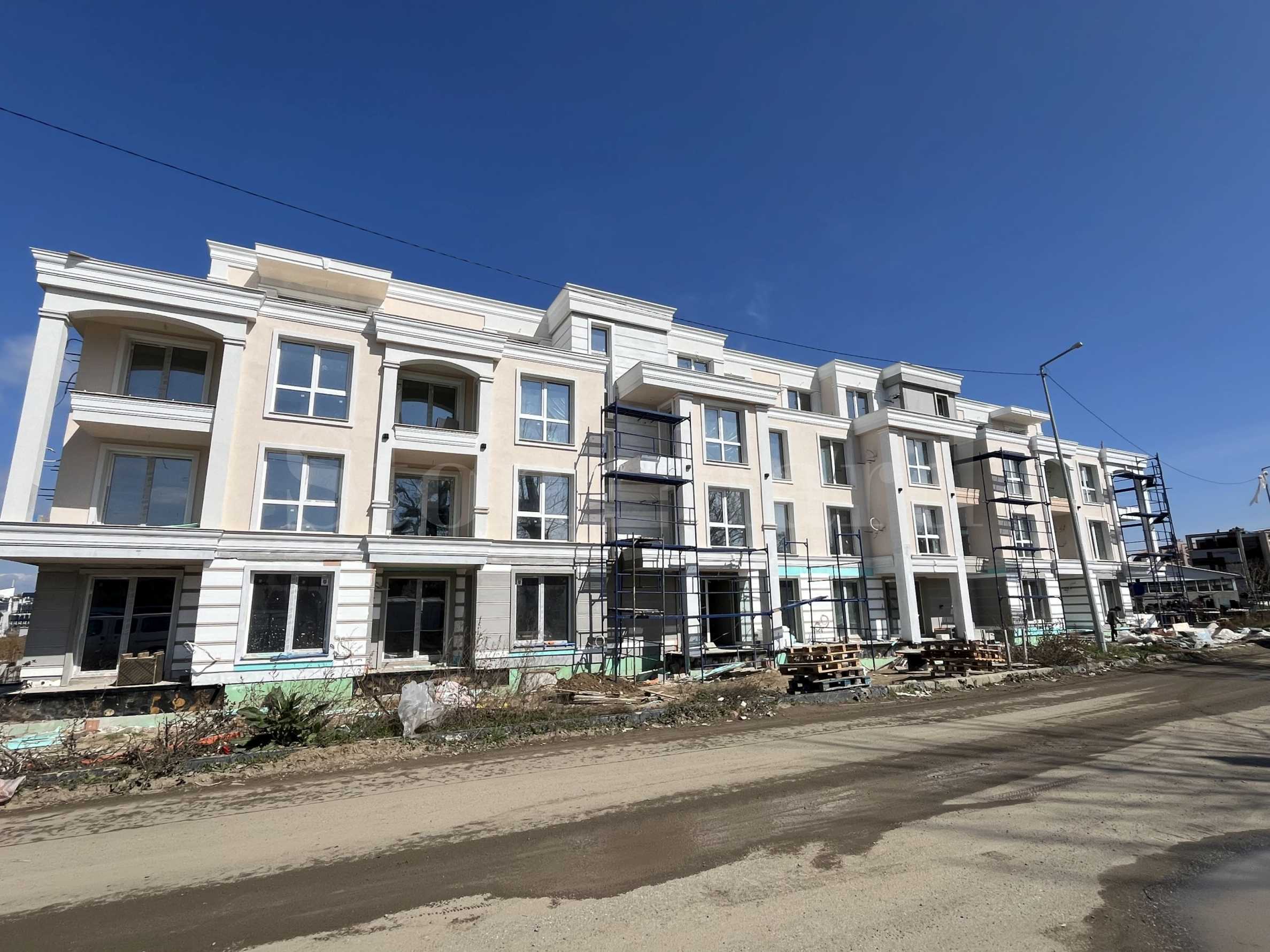 Apartments in a new building without maintenance fee near Harmanite beach1 - Stonehard