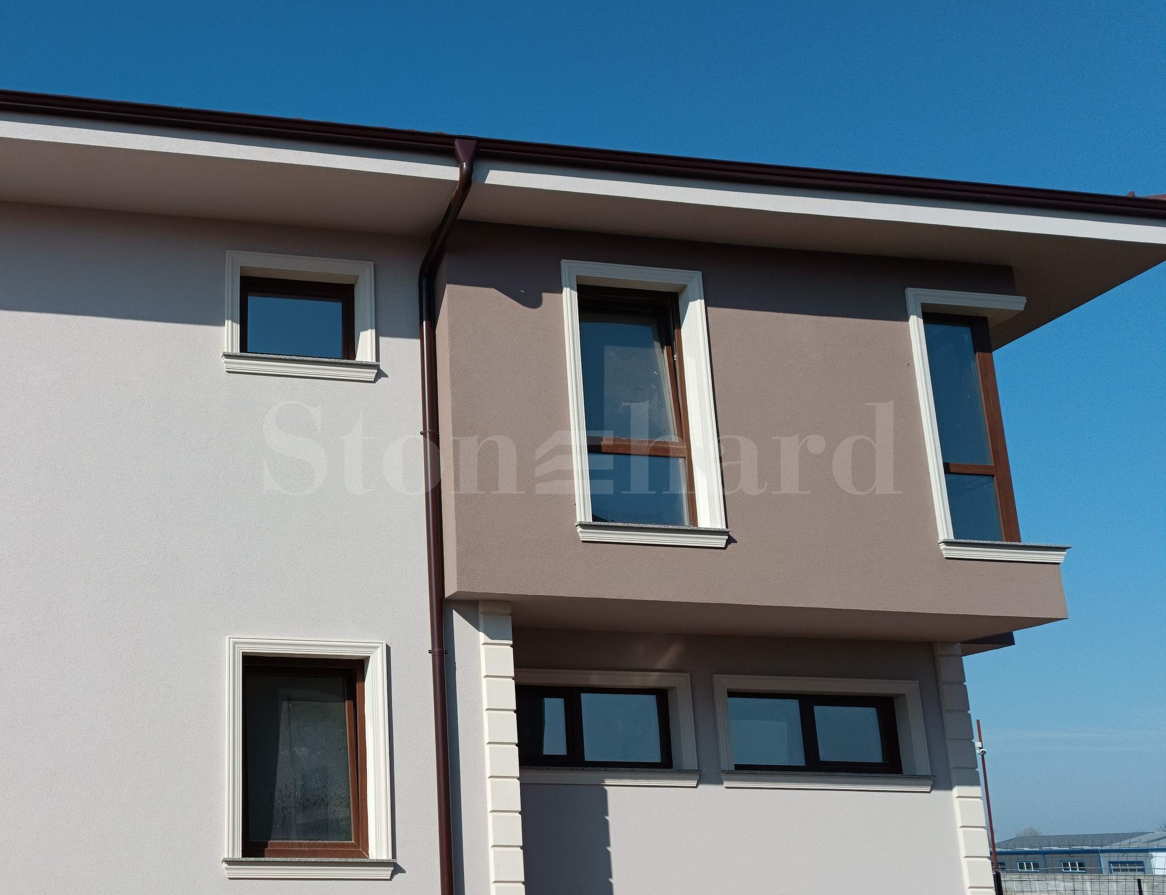 Two-storey houses with a private yard and a veranda in a new complex in Plovdiv2 - Stonehard