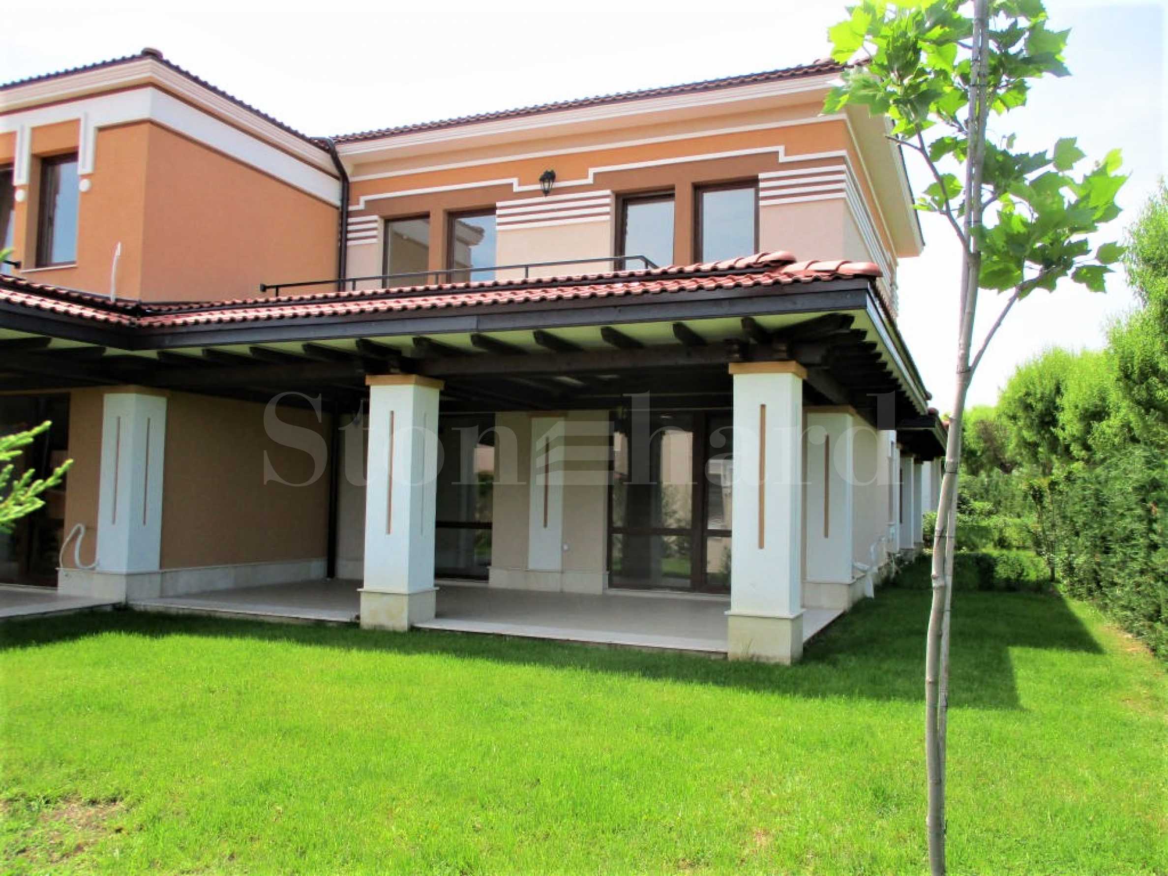 Fully finished villas & new townhouses just 100 m from Kavatsi beach, Sozopol2 - Stonehard