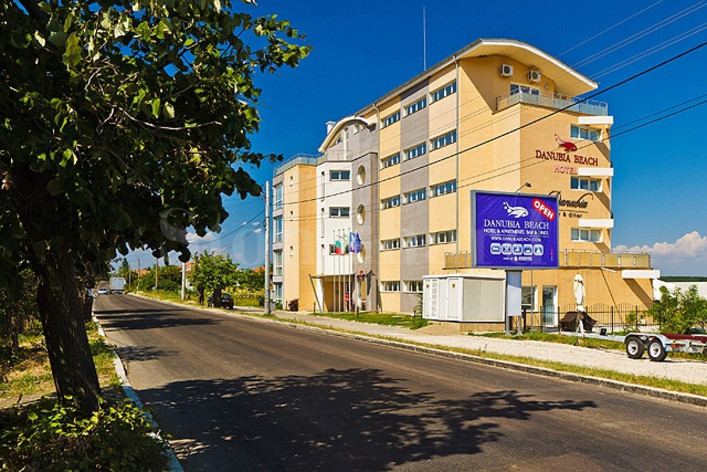 Apartments with waterfront location near river beach2 - Stonehard