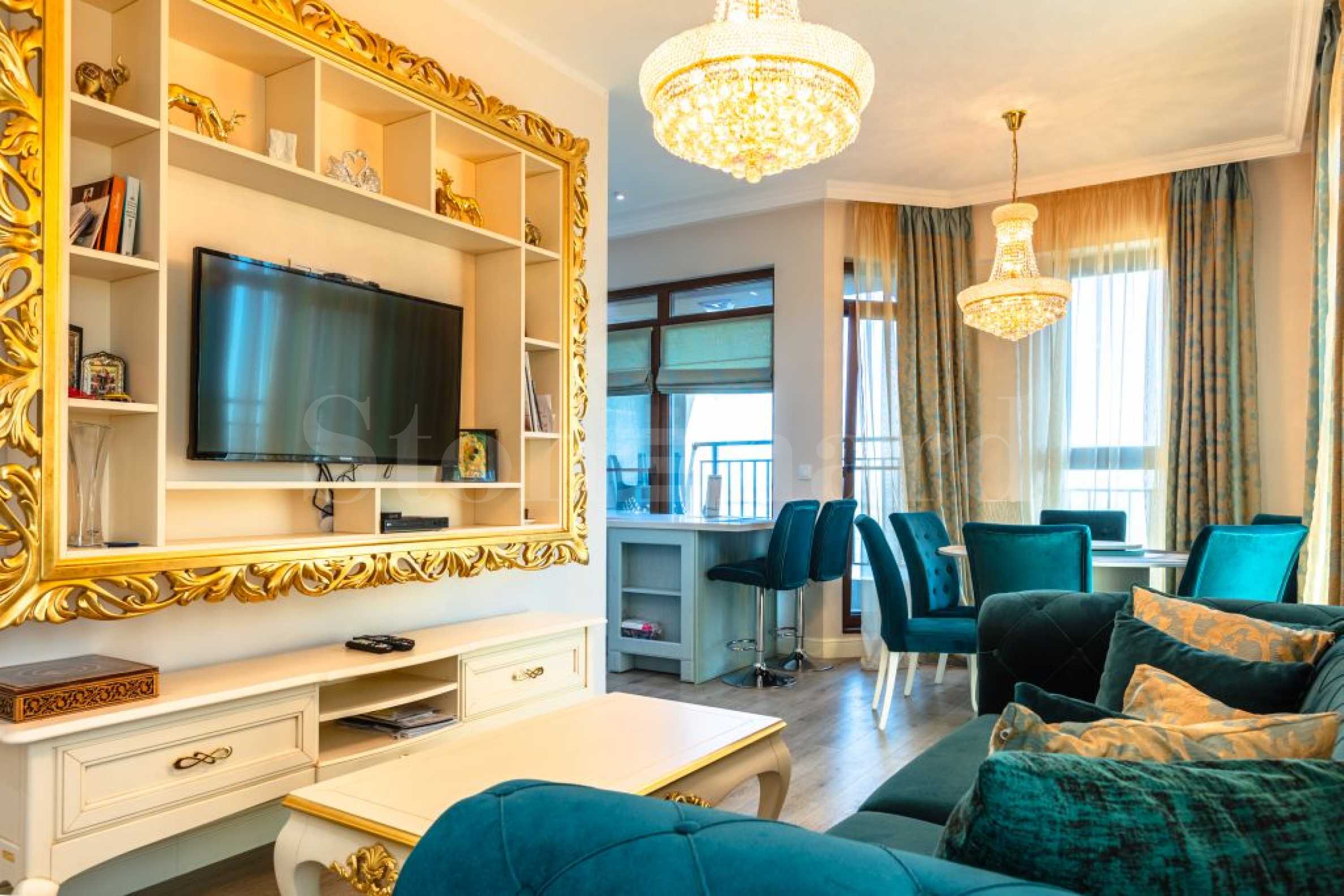 Emblematic building with Act 16 with luxury homes in Burgas2 - Stonehard