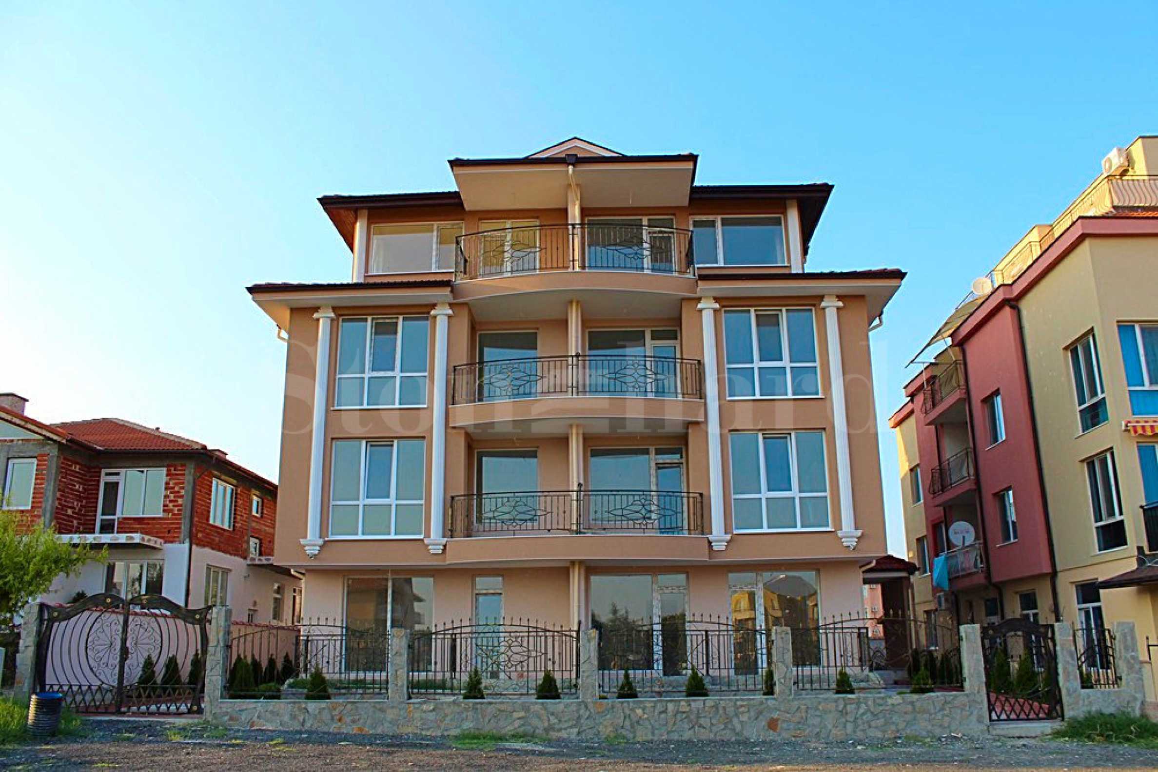 Apartments and studios in a luxury residential building in Ravda2 - Stonehard