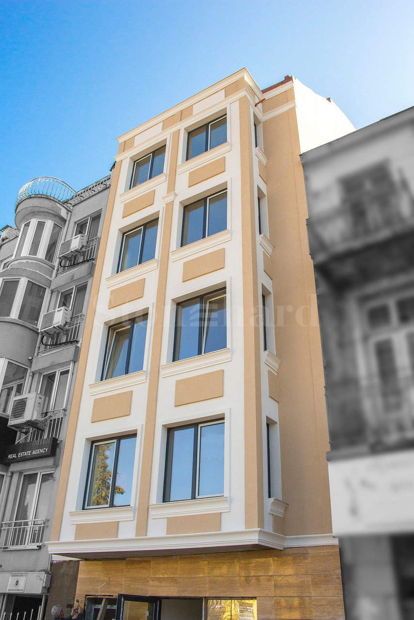 Residential & business units in a new building in the top center1 - Stonehard