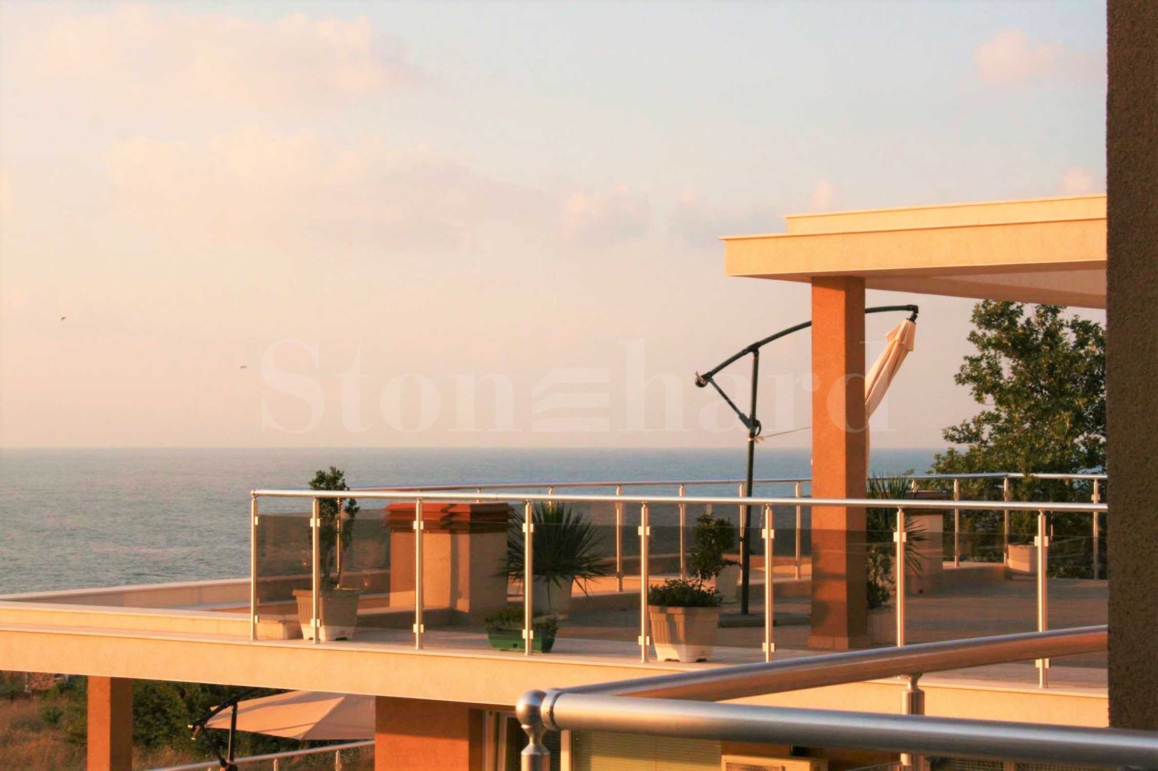 Comfortable beachfront apartments in Ahtopol1 - Stonehard