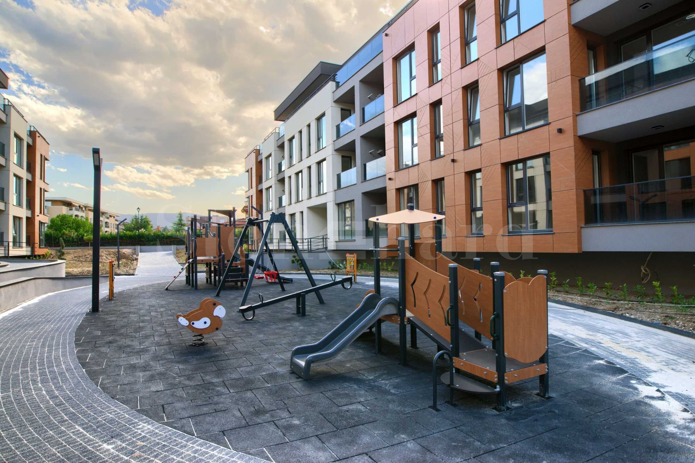 New housing in Etap 2 on a modern complex in the "Ostromila" quarter1 - Stonehard