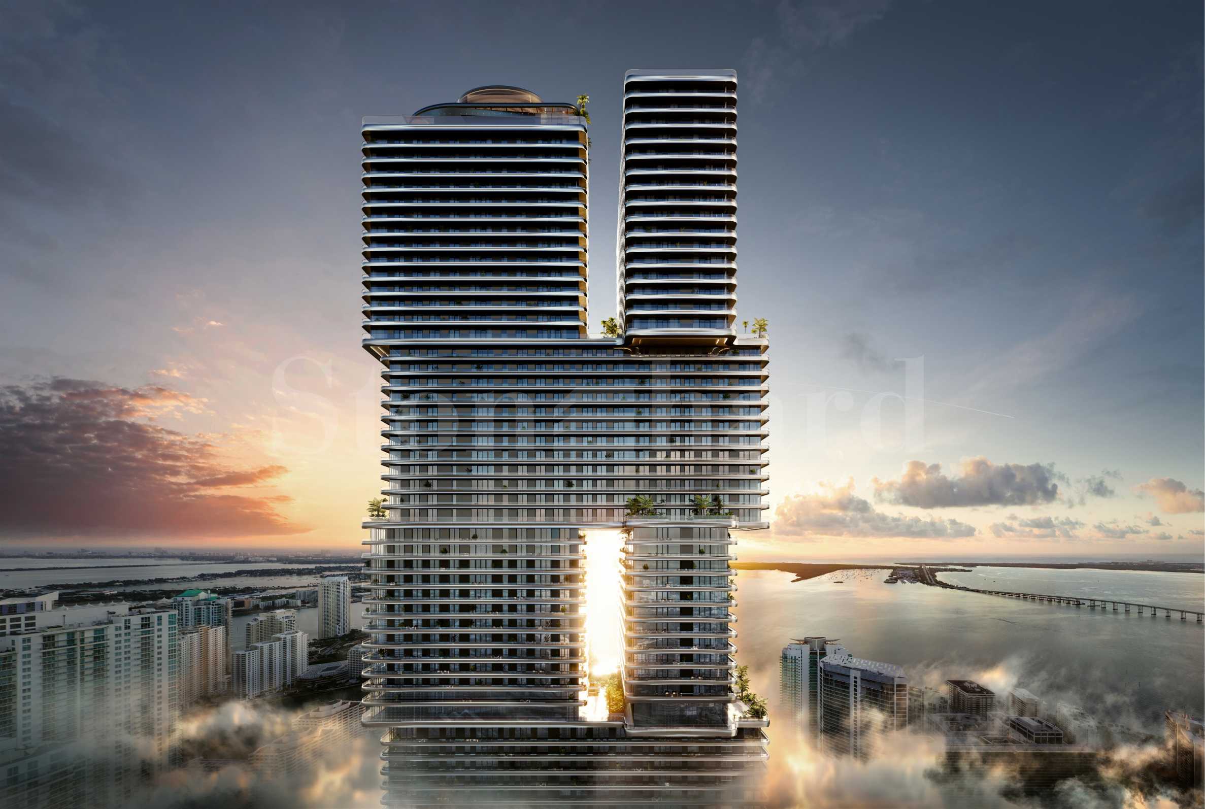 Mercedes-Benz Places - apartments in a premium complex in Miami, USA1 - Stonehard