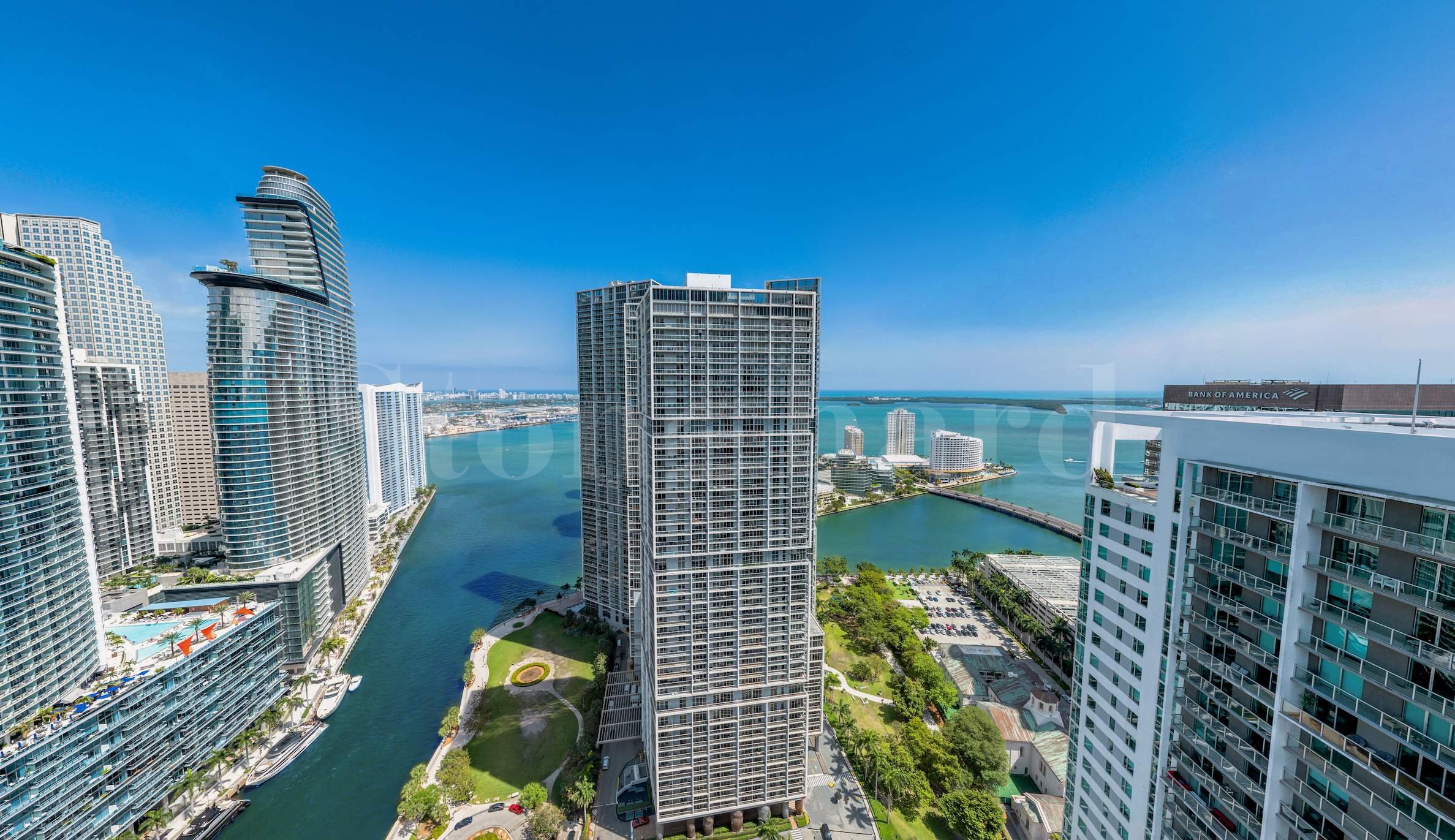 Viceroy Brickell - a luxury residence on the banks of the Miami River 1 - Stonehard