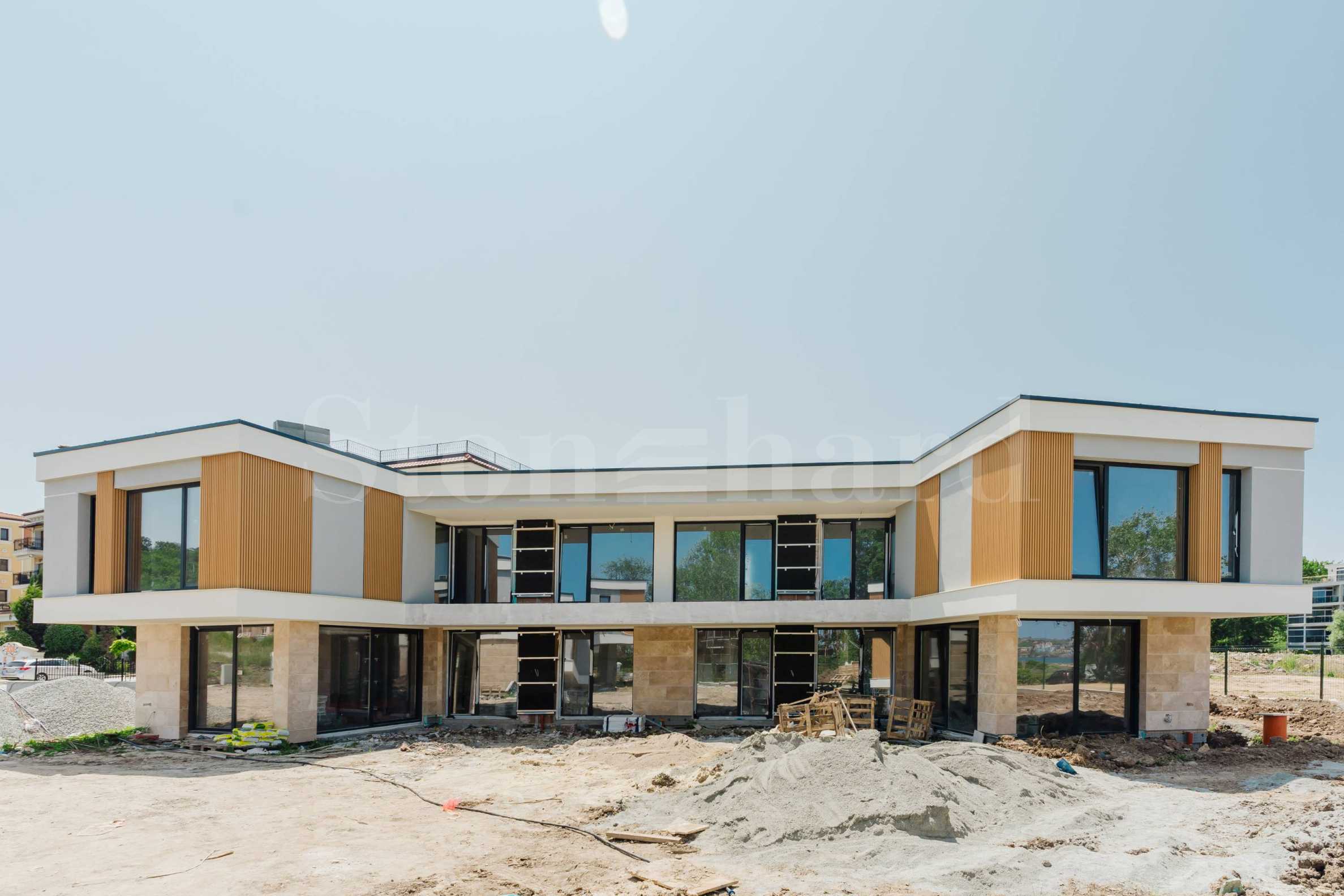 �����-�������� ����������� ����� � 200 ������ �� �����, �������� �� �������� 1 - Stonehard