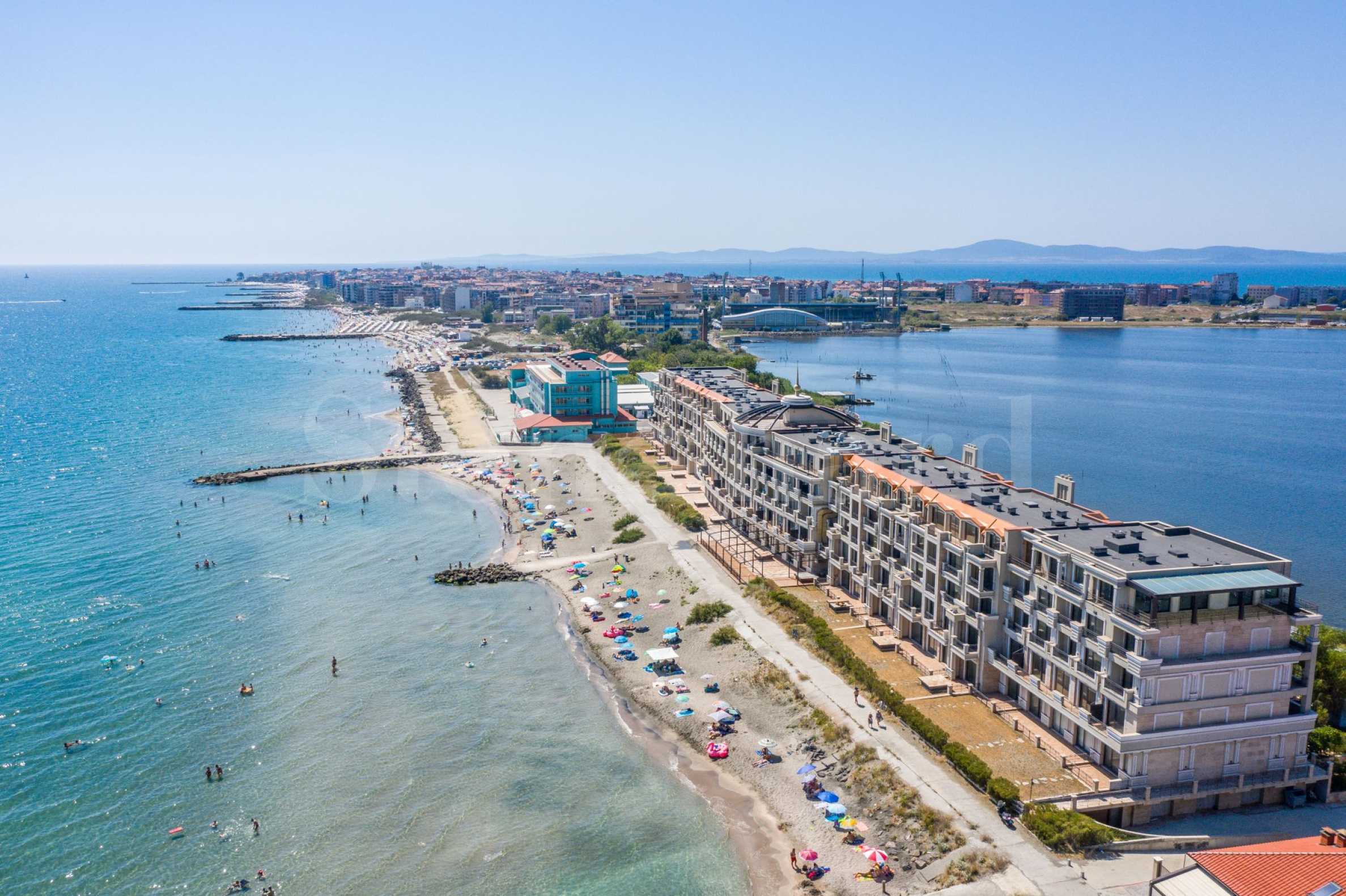 Spacious apartments in an elegant complex on the beach in Pomorie2 - Stonehard