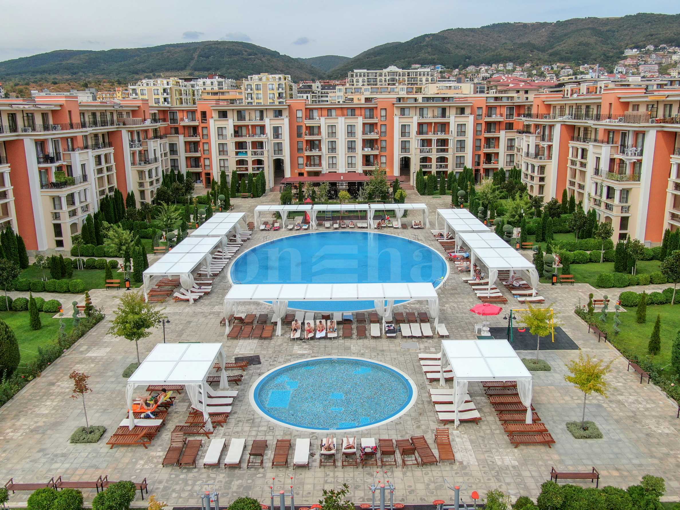 Apartments for sale in a prestigious beachfront complex in Sunny Beach2 - Stonehard