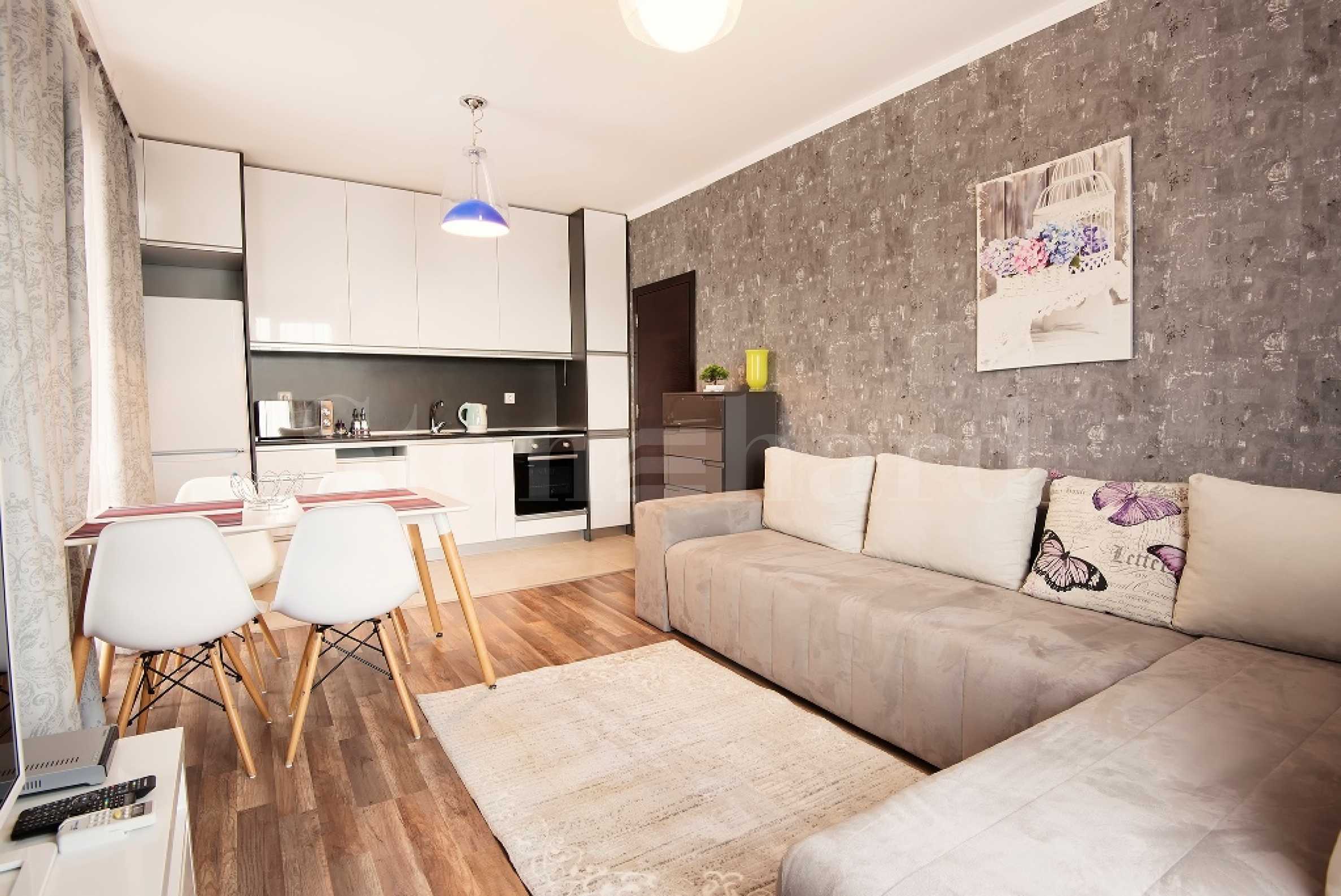 Complex with comfortable apartments next to the South beach2 - Stonehard