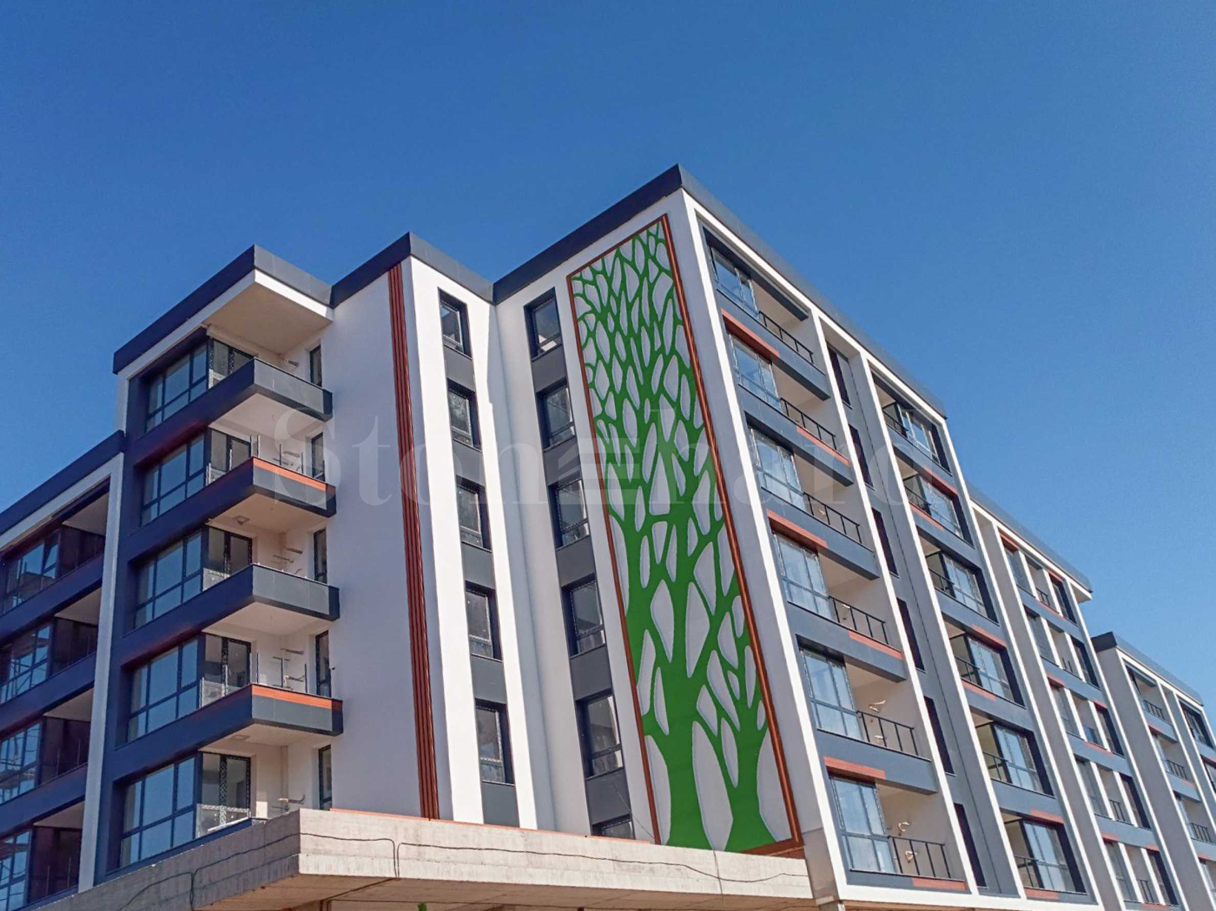 Comfortable apartments in a new complex in the 