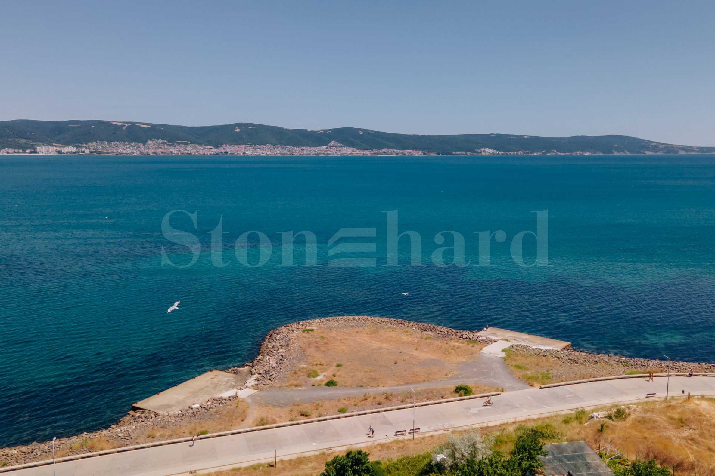 Apartments with sea views in a PIPA nominated boutique new building 1 - Stonehard