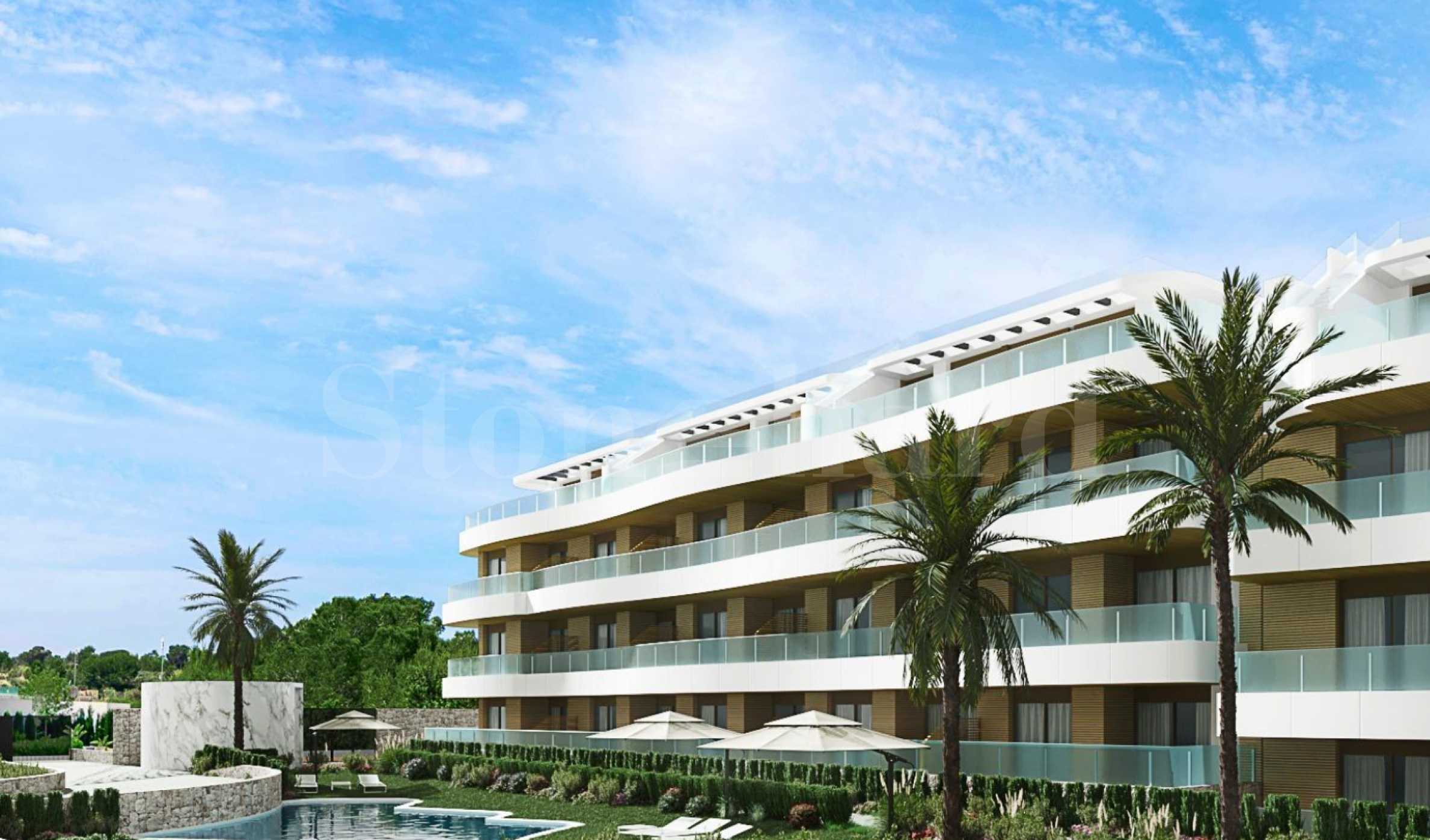 Different types of apartments 500m from the beach in Playa Flamenca1 - Stonehard