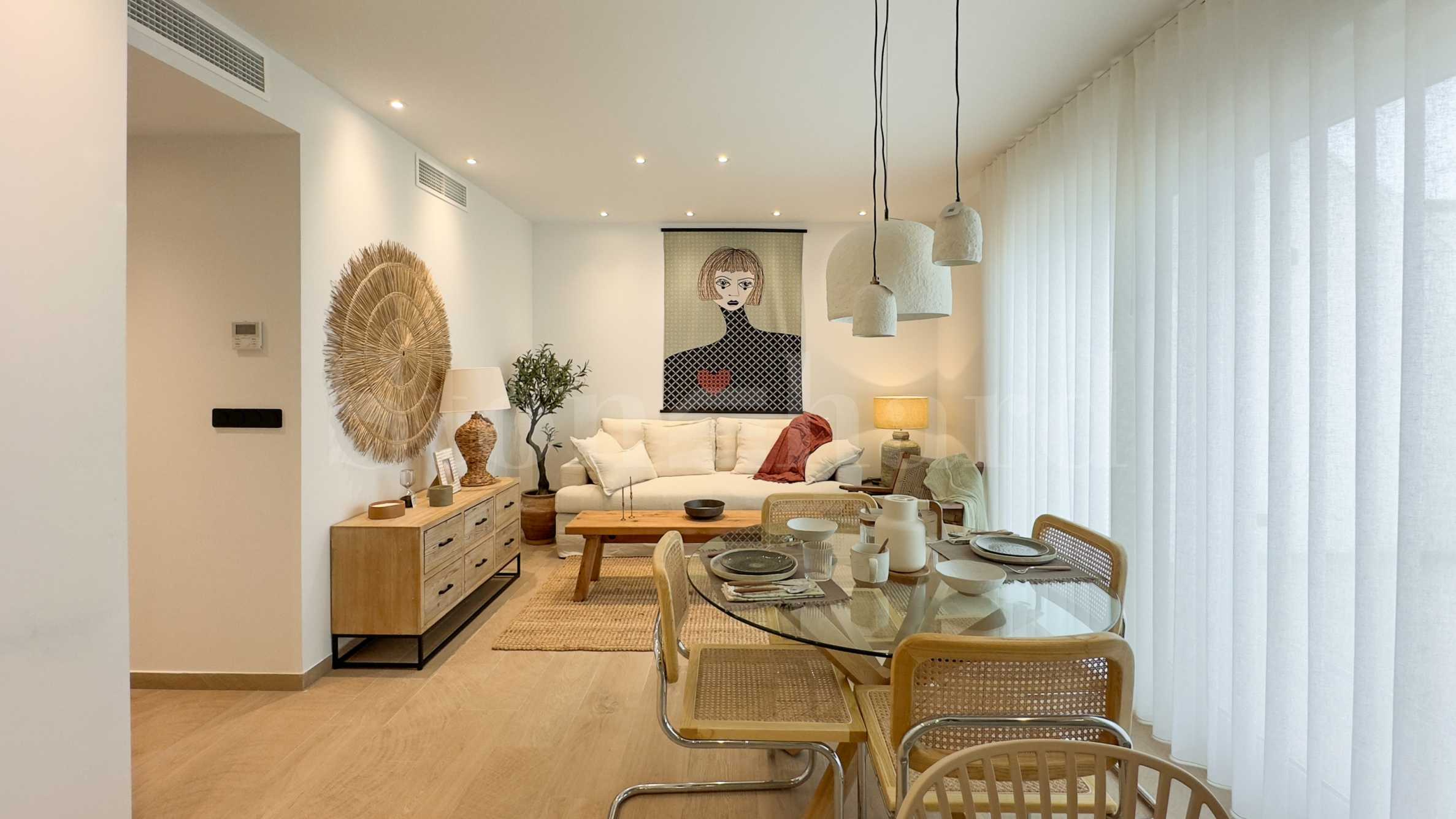 Three- and four-bedroom apartments next to the luxurious La Finca Resort2 - Stonehard