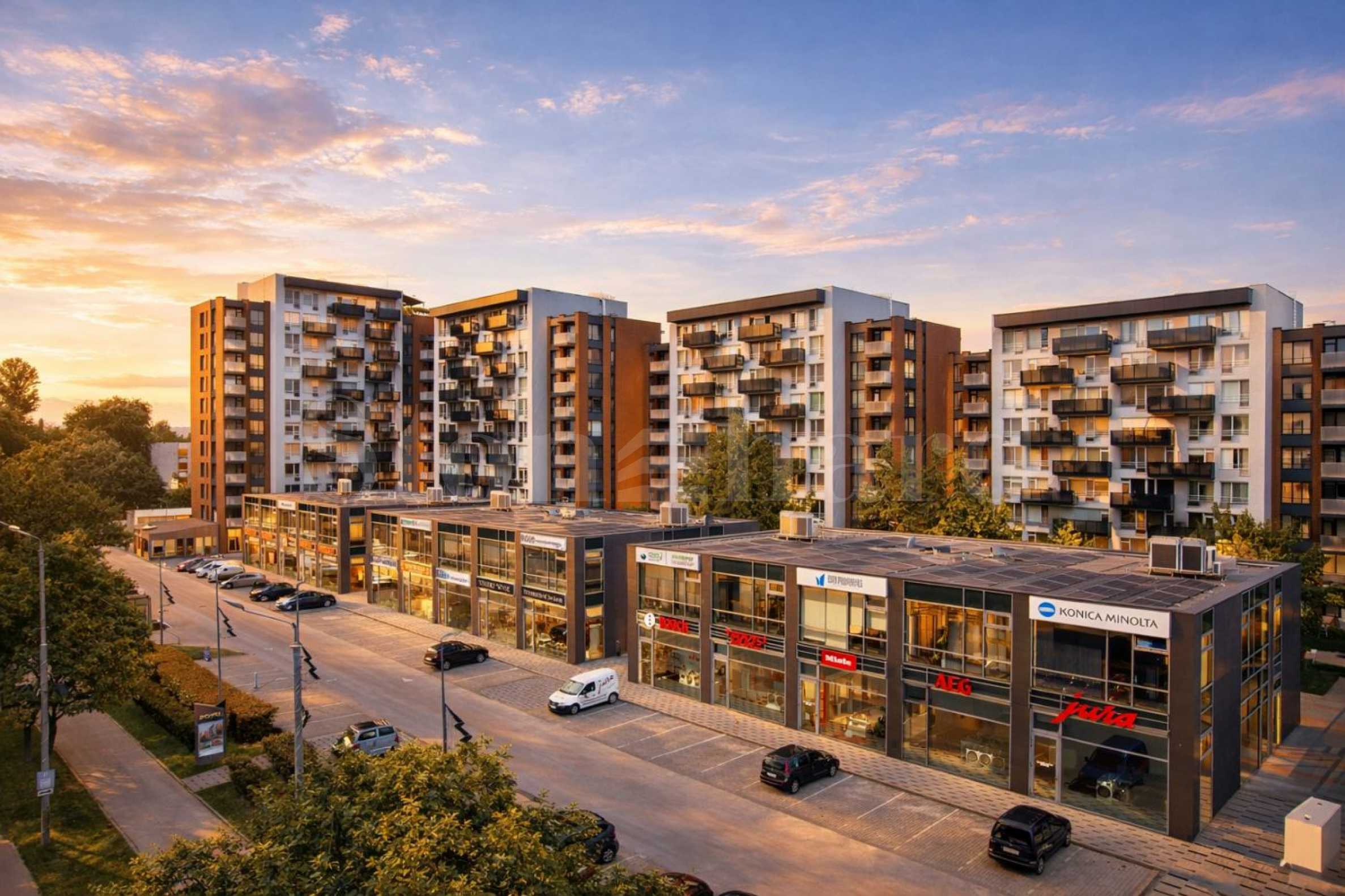 Apartments in a prestigious gated complex in the 