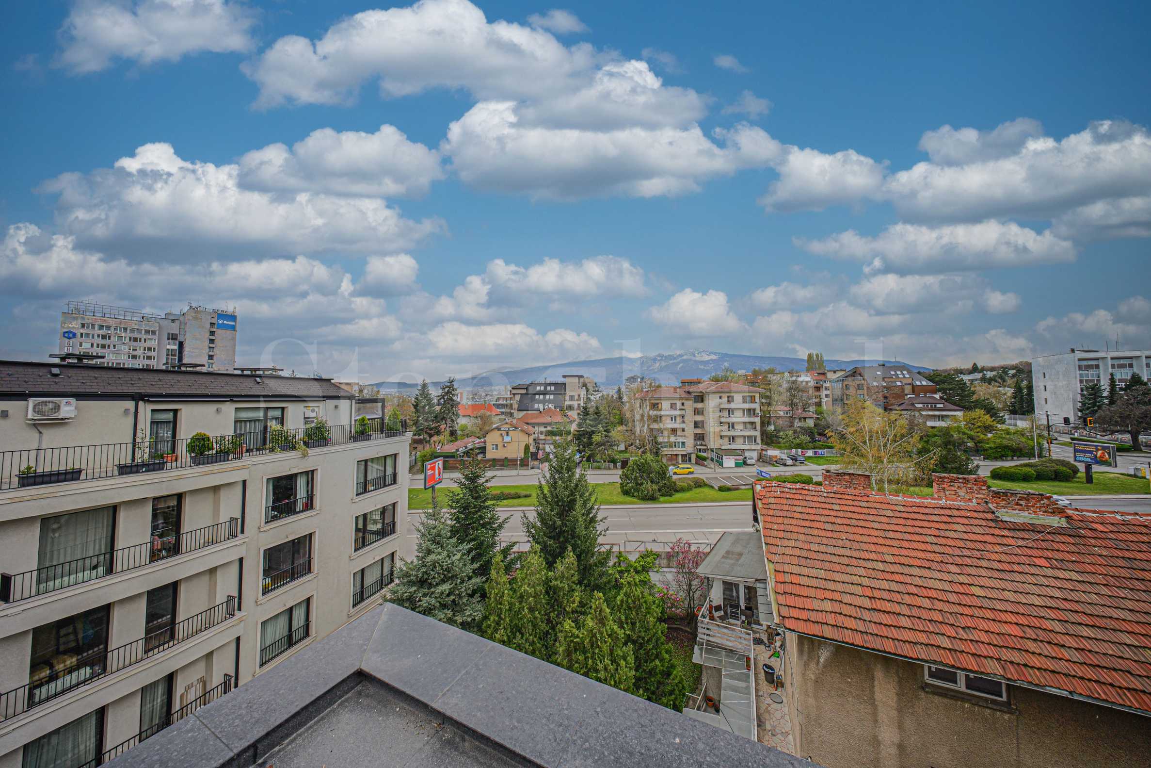 Apartments near Park-Hotel "Moscow" in the "Iztok" district 2 - Stonehard