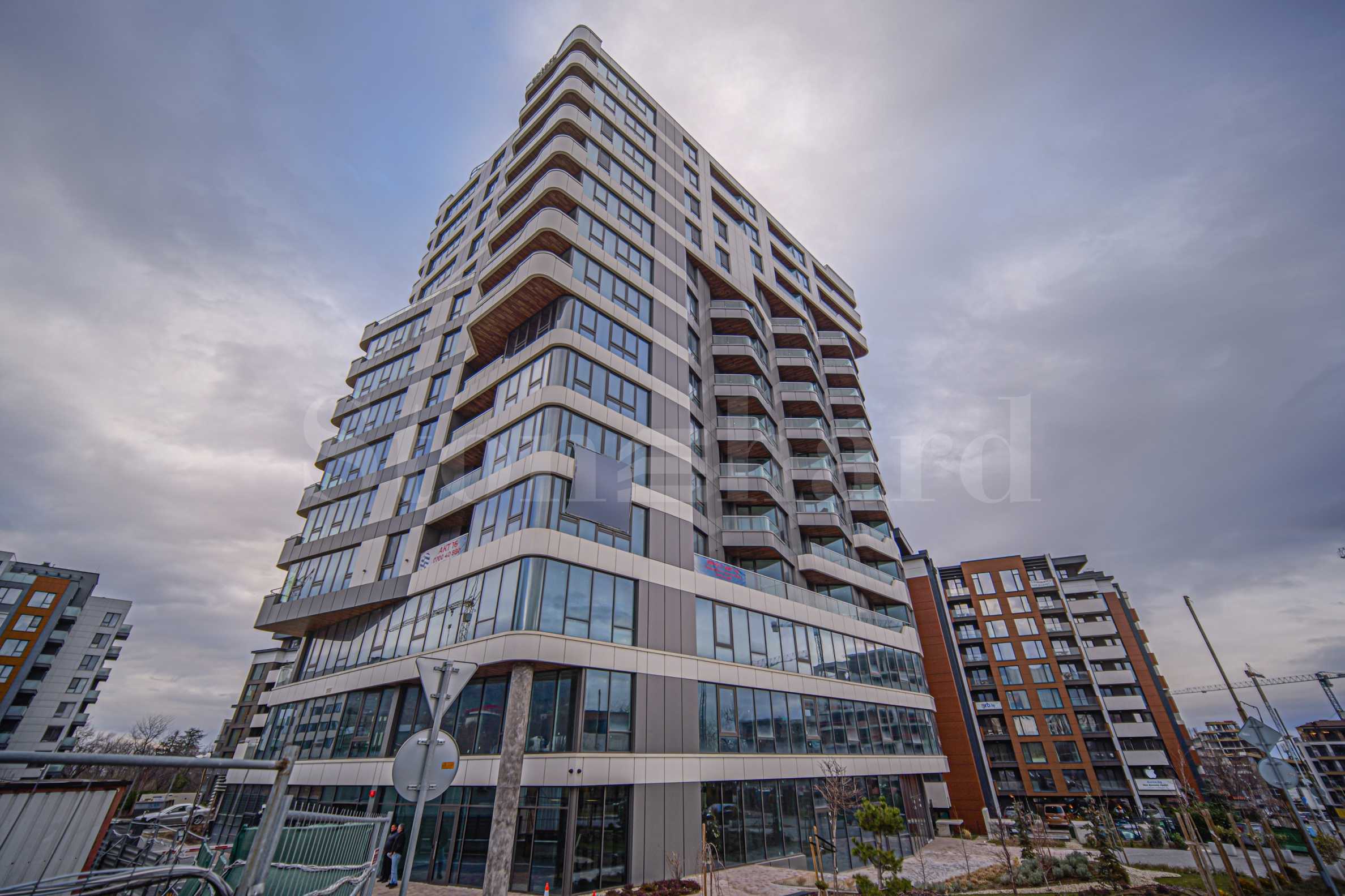 Apartments for sale in an iconic class "A" building with 360� views of Sofia and Vitosha Mountain1 - Stonehard