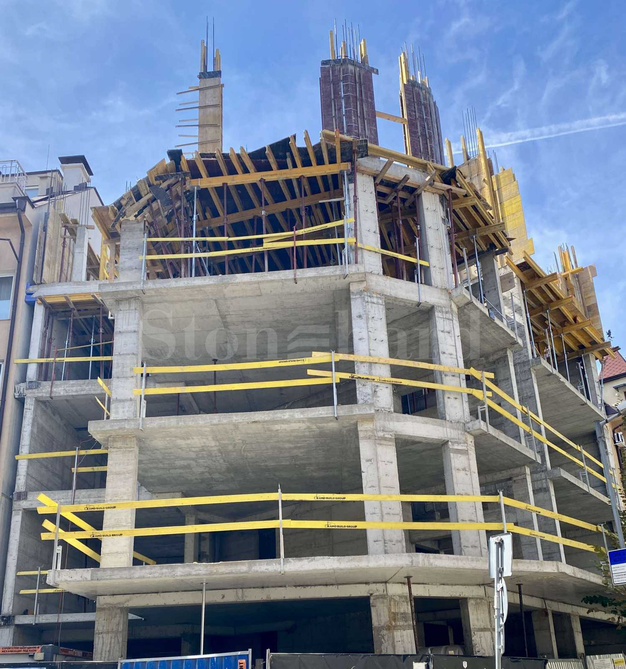 Boutique building meters from the square. "Stock station" with different types of apartments1 - Stonehard