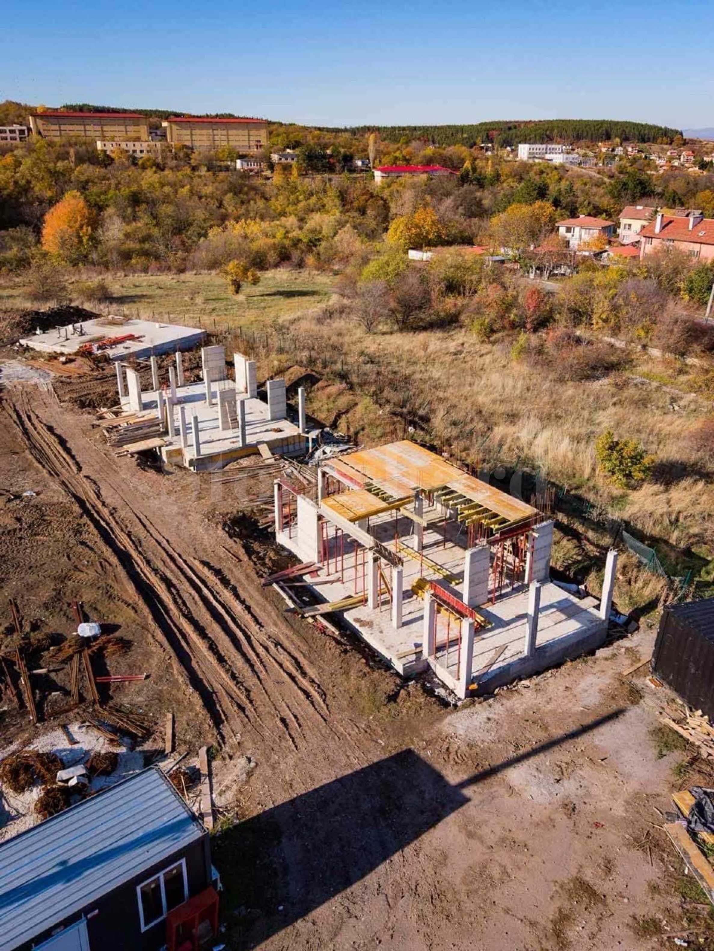 Boutique gated complex of family houses in Mihaylovo district, Bankya2 - Stonehard