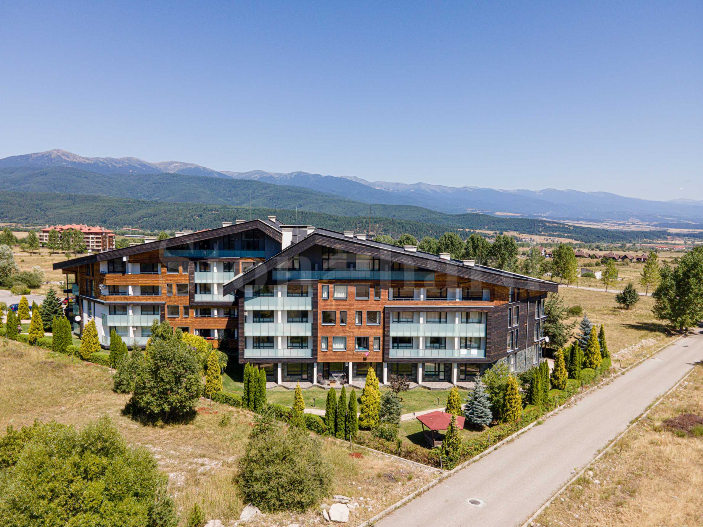 ����������� � ���������� Aspen Heights � Aspen Suites, ������������� ����� � �����-������ Pirin Golf & Country Club.2 - Stonehard