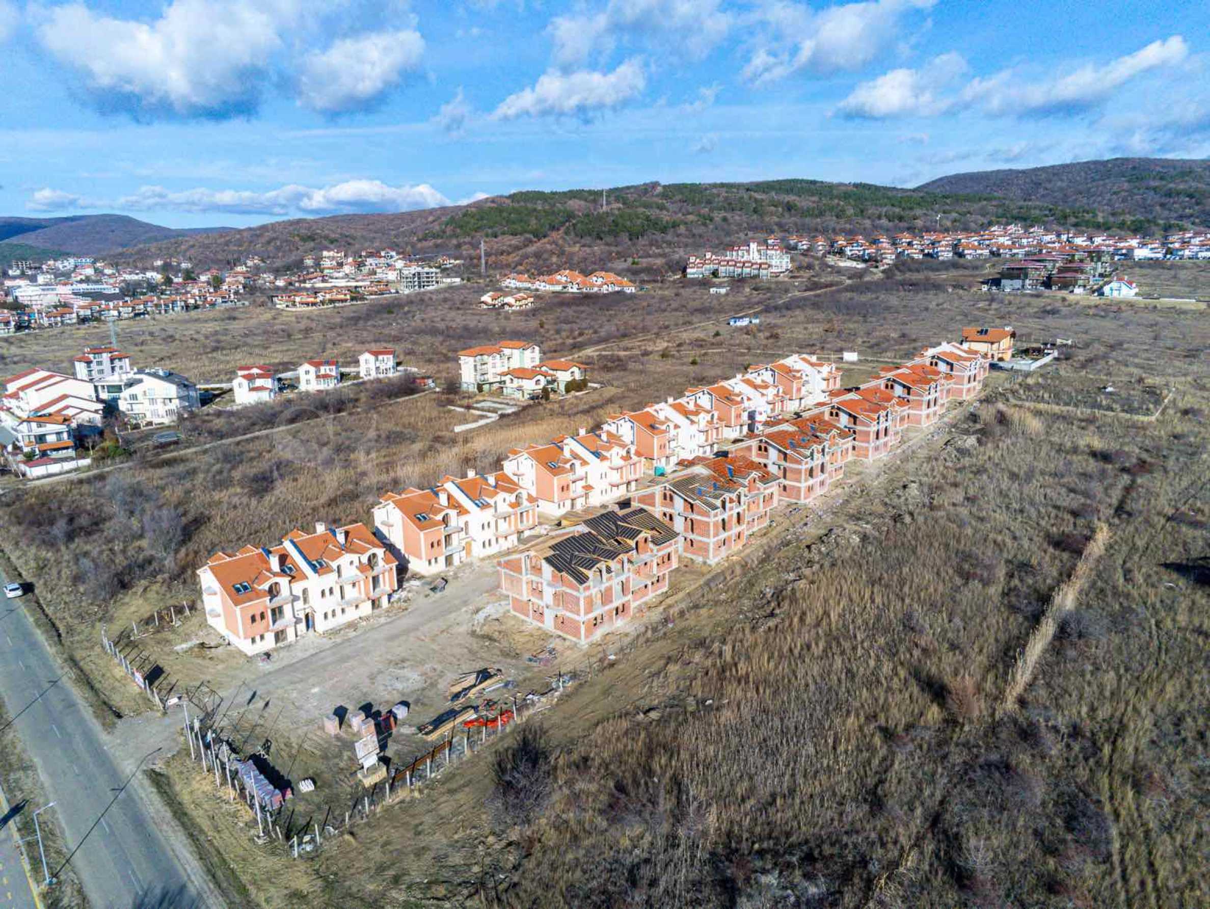 Apartments with parking spaces in a new complex of 13 buildings near Sunny Beach1 - Stonehard