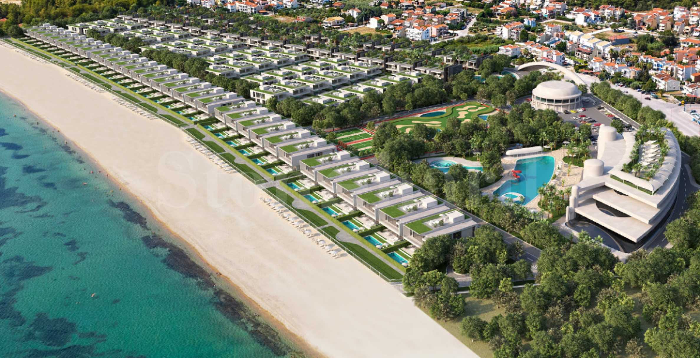Magnificent beach villas in Nea Iraklitsa, Greece1 - Stonehard
