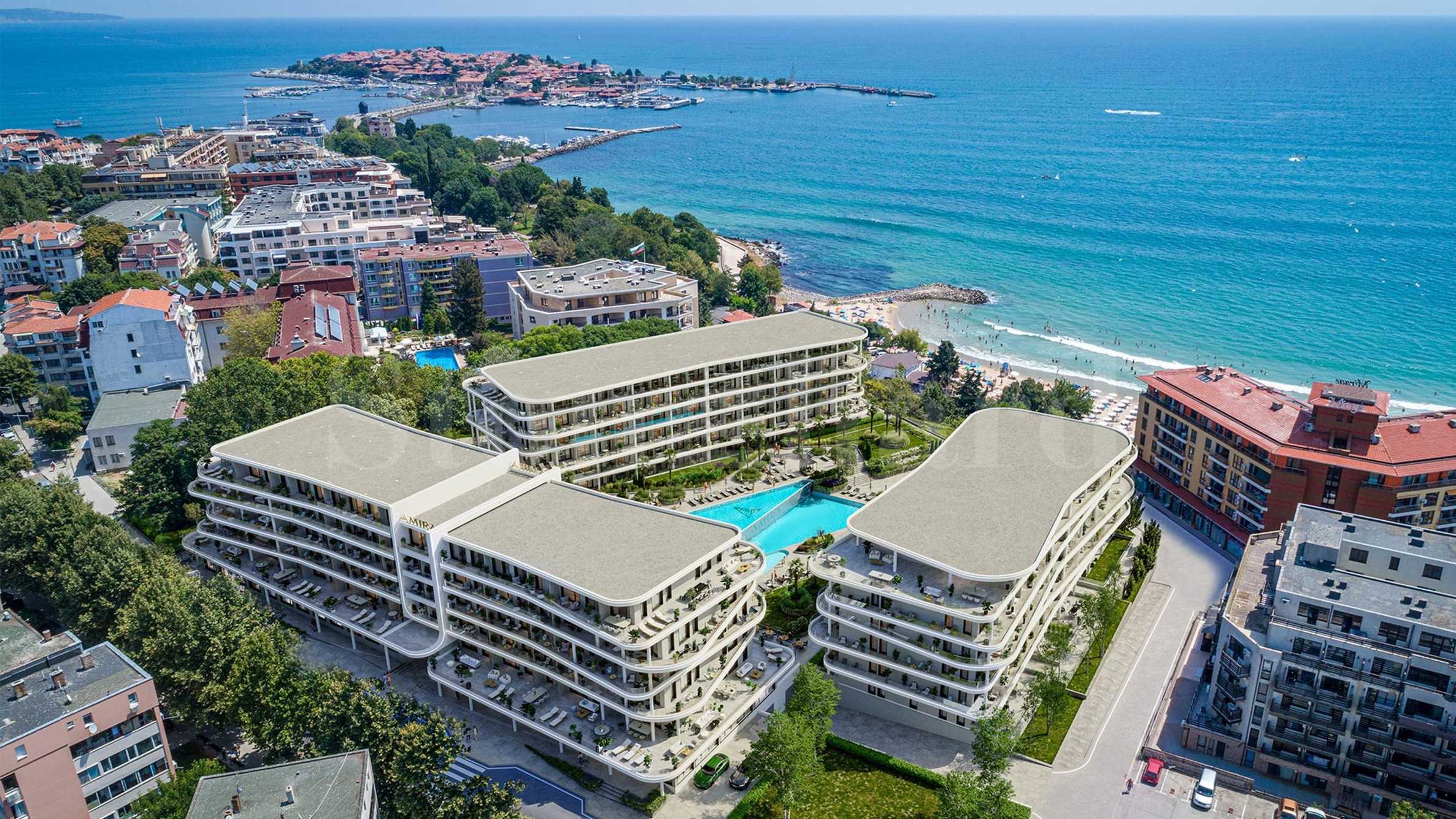 Apartments in a coastal complex of three modern buildings on South Beach 1 - Stonehard