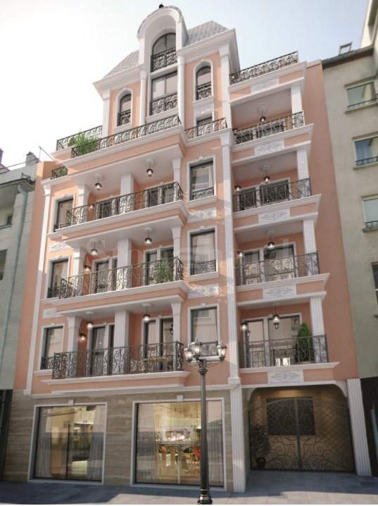 Aristocratic residential building in the city centre, Sofia1 - Stonehard