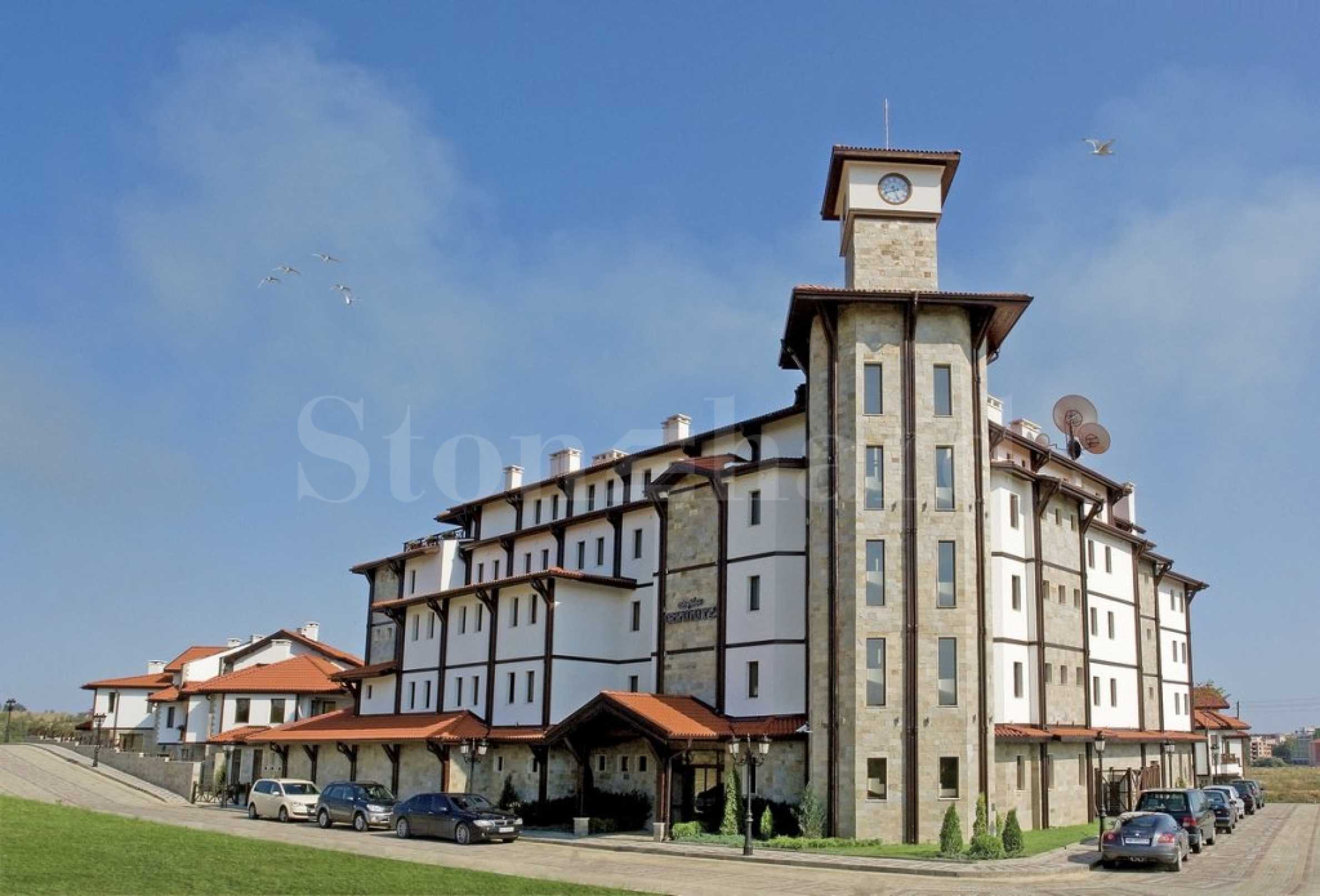 Houses and furnished apartments in an operational complex in Sunny Beach2 - Stonehard